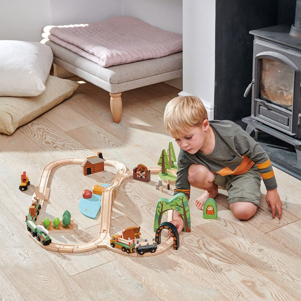 Tender Leaf - Wild Pines Train Set